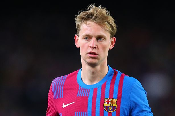 Frenkie de Jong can get his favourite shirt number at Manchester United ...